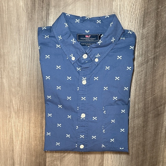 Vineyard Vines Other - Vineyard Vines Slim Fit Murray Shirt Fish Bones Short Sleeve Button Down- Large